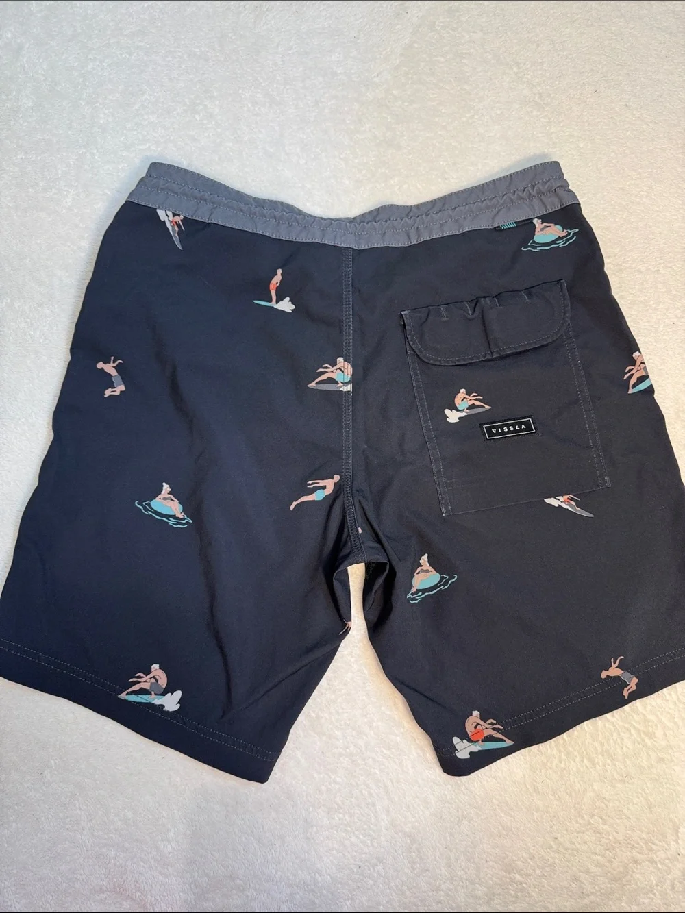 VISSLA good used